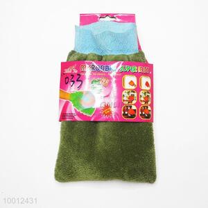 Wholesale Green Coral Fleece Spong Cleaning Gloves