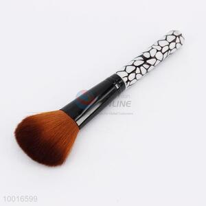 Top Sale High Quality New Arrival Middle Makeup Brush