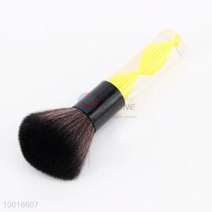 Wholesale High Quality New Arrival Professional Moderatelength Handle Makeup Brush