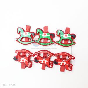 Wholesale Christmas Decoration Crafts Wood Clips with Red/Green Horse Shape
