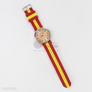 High Quality Wrist Watch with the Stripes of Yellow and Red