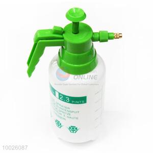 1L Pressure sprayer for garden and home use