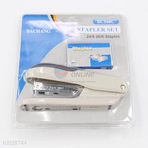 2 pieces plastic stapler set