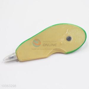 New Design 14*3cm Green Apple Shaped Ball-point Pen with Magnetic Sticker