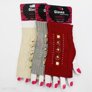 China Factory Knitting Fingerless Gloves for Keeping Warm