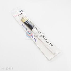 High Quality Professional White Foundation Concealer Brush