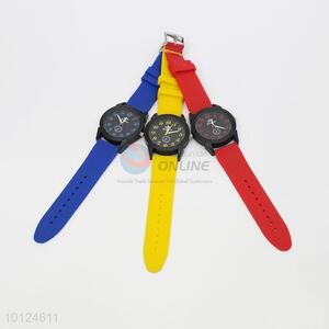 Round shaped silicone candy sport man watch
