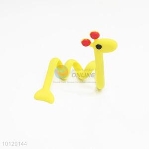 Lovely Yellow Cartoon Giraffe Shape Organizer Cable Winder