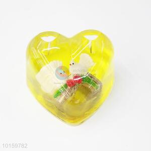 Yellow custom loving heart shaped pigeon penholder