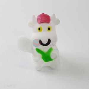 Cow Shape Plastic Animal Toys For Preschool