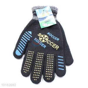 Top quality soccer men gloves