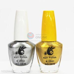 Beautiful Top Quality Golden Color and Silver Color Nail Polish