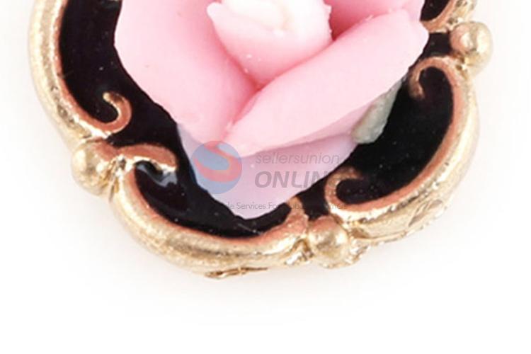 Flower Shaped Necklace Pendant With Cheap Price