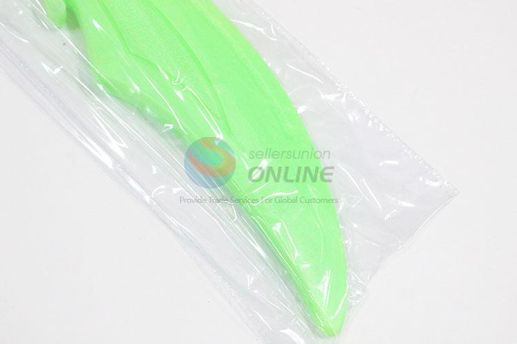 Popular Spray Lacquer Green Shake Flashing Sword Toy
