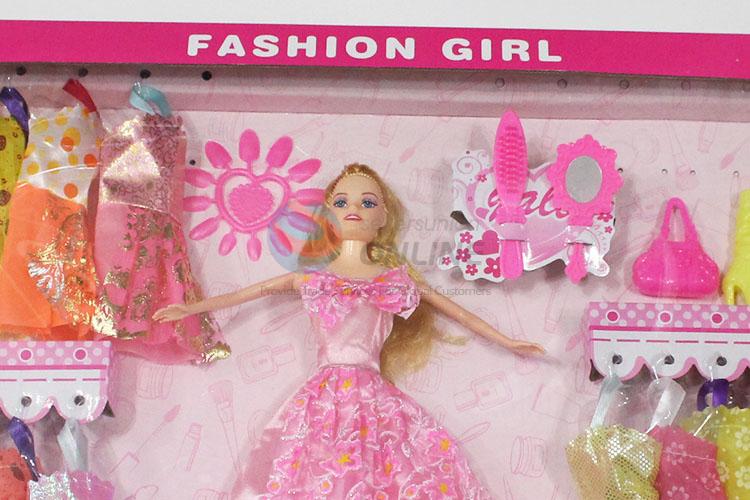 Wholesale low price best fashion doll model toy