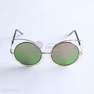 Wholesale low price UV400 protection sunglasses