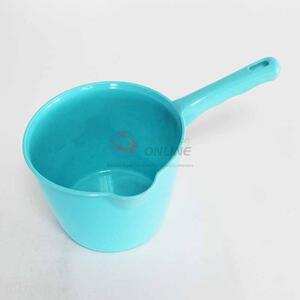 Plastic kitchen water ladle kitchen bailer