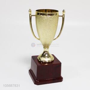 Hot sell cheap plastic  bottom golden trophy cup