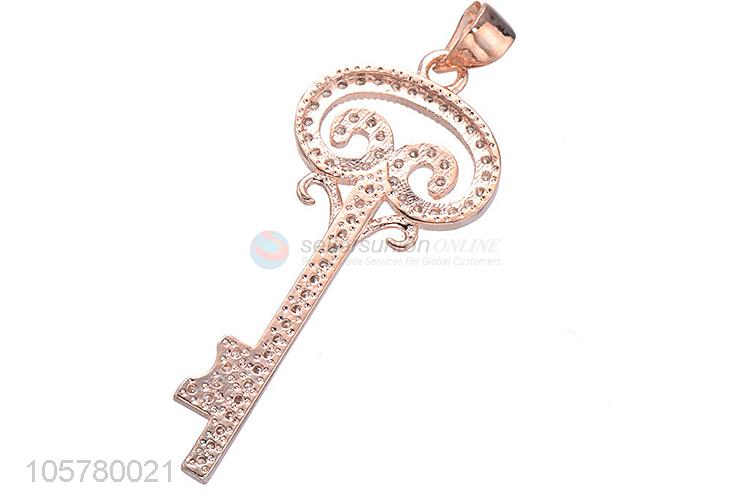 New Arrival Key Shape Inlay Zircon Pendant Fashion Jewelry