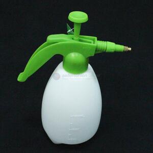 Wholesale Plastic Spray Bottle Pump Watering Can