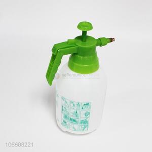 High Quality Plastic Spray Bottle Garden Watering Can