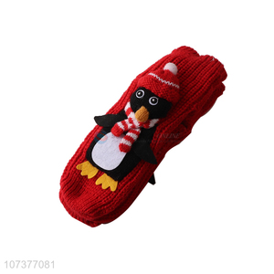 Yiwu wholesale red penguin socks knitting floor socks