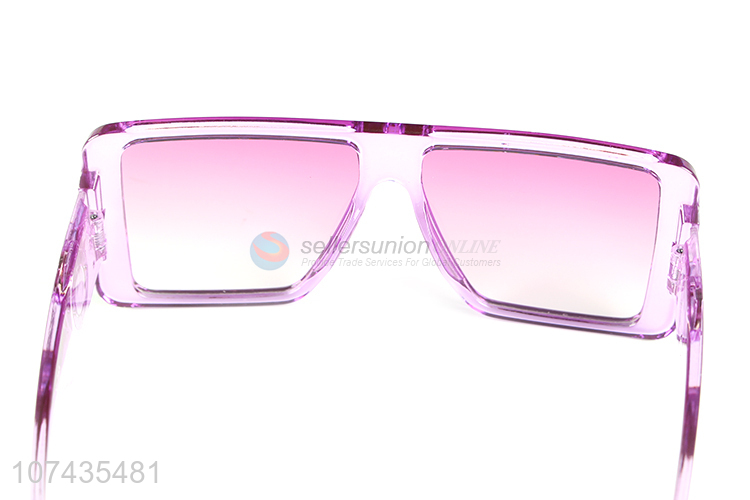 Hot sale plastic frame uv 400 sunglasses ladies sunglasses