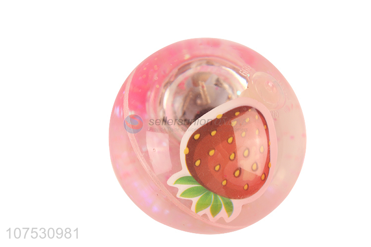 Low price led flashing glitter bouncing tpu ball with strawberry card