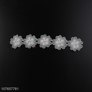 Factory supply white delicate lace trim with beads