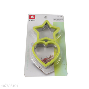 Best Quality 2 Pieces Plastic Heart And Star Shape Biscuit Mould Set