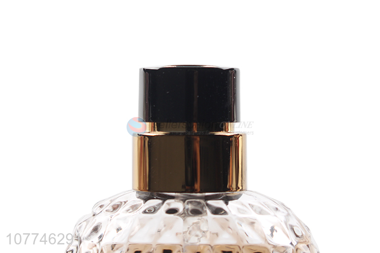 Classic fragrance long lasting light fragrance spray portable perfume for men