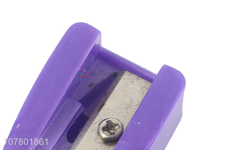 High Quality Students Stationery Plastic Pencil Sharpener