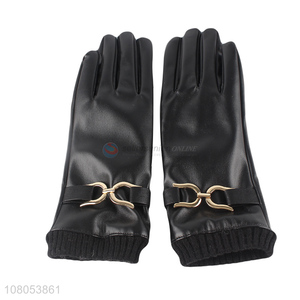 Yiwu market black fashion leather gloves for winter