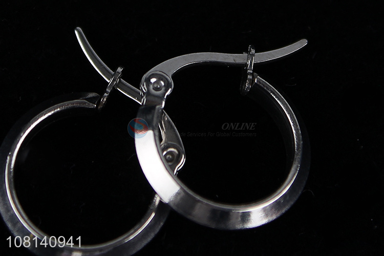 Yiwu products silver stainless steel hoop earrings ear studs