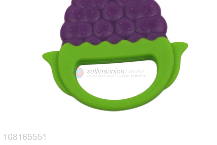 Yiwu market grape shape food grade baby teether toys