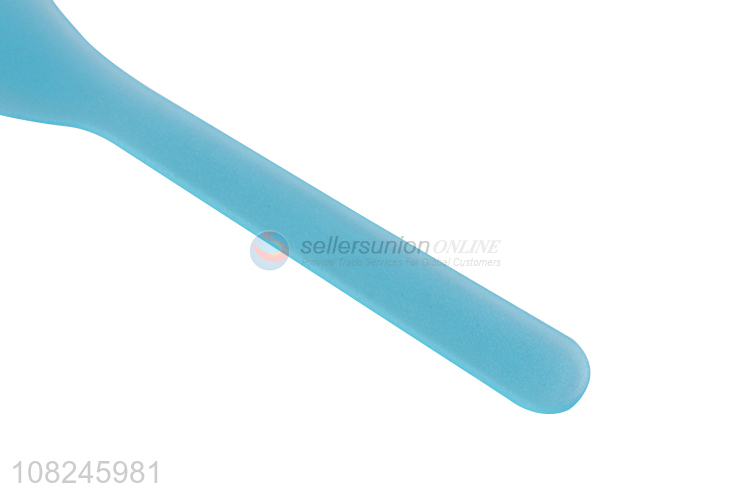 Top selling blue cosmetic spatula plastic mask spoon wholesale