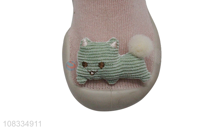 Top quality cartoon cute baby socks shoes with silicone soles