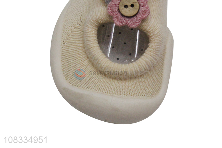 Yiwu market non-slip silicone soles baby shoes socks for walking