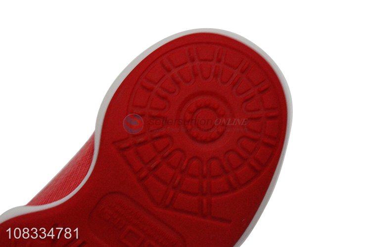 Yiwu wholesale strawberry pattern baby socks shoes for walking
