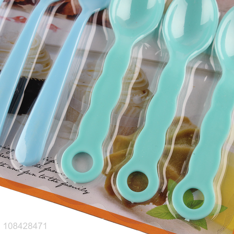 Wholesale bakeware set kitchen baking tool set with plastic spoons forks