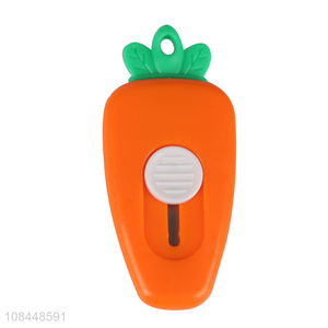 Good quality carrot shape portable mini paper cutter