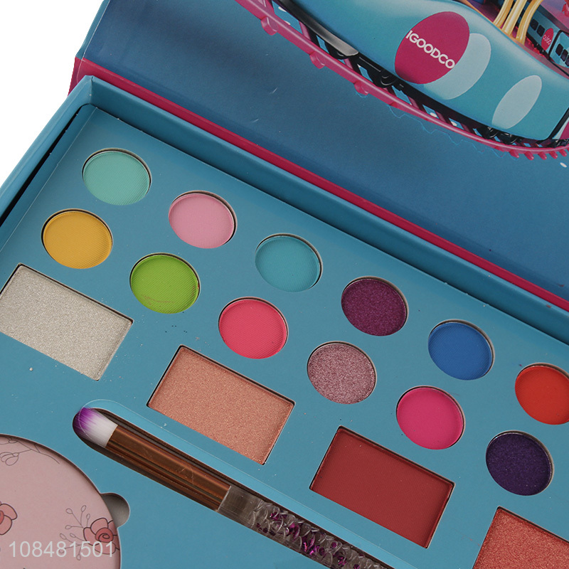 Online wholesale creative makeup DIY eyeshadow toys