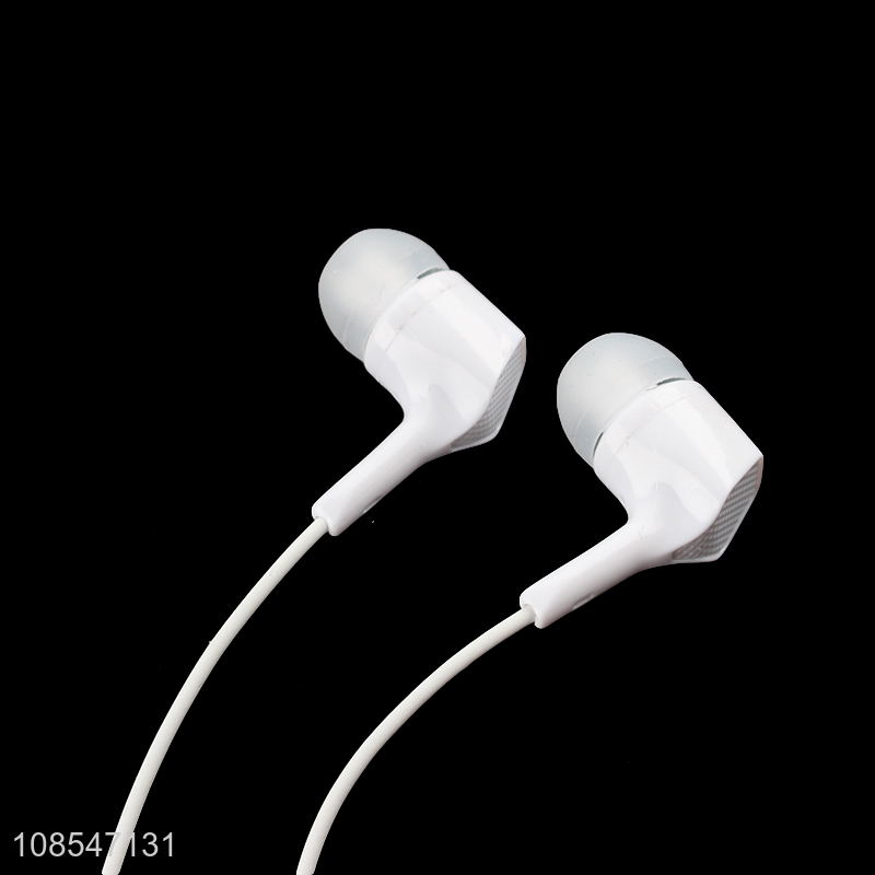Good sale in-ear wired music earphones for sports gym gaming