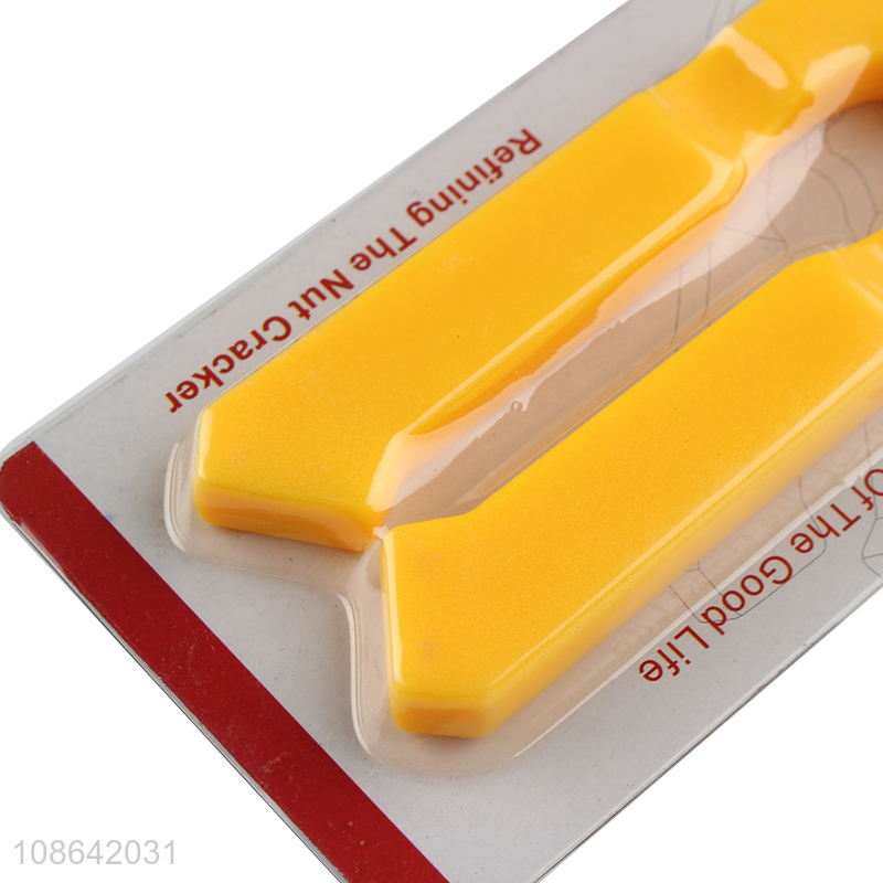 High quality plastic kitchen gadget nut cracker for sale