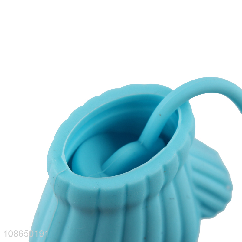 Factory supply novelty glove shape silicone tea filter mini tea strainer