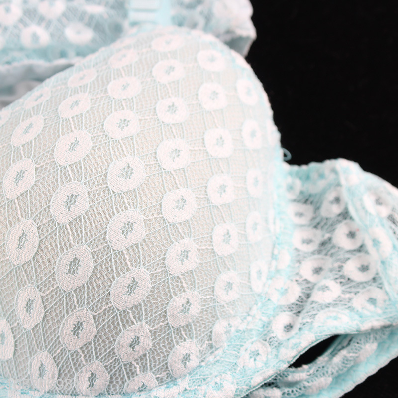 Online wholesale women's lingerie set sexy lace bra and panties set