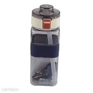 Online wholesale 550ml square plastic sports water bottle with <em>straw</em>