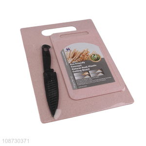 Yiwu market eco-friendly kitchen cutting board chopping blocks with knife