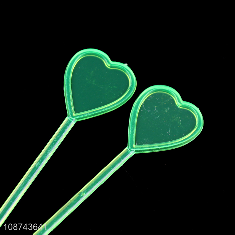Online wholesale 35 pieces plastic disposable heart shaped fruit picks