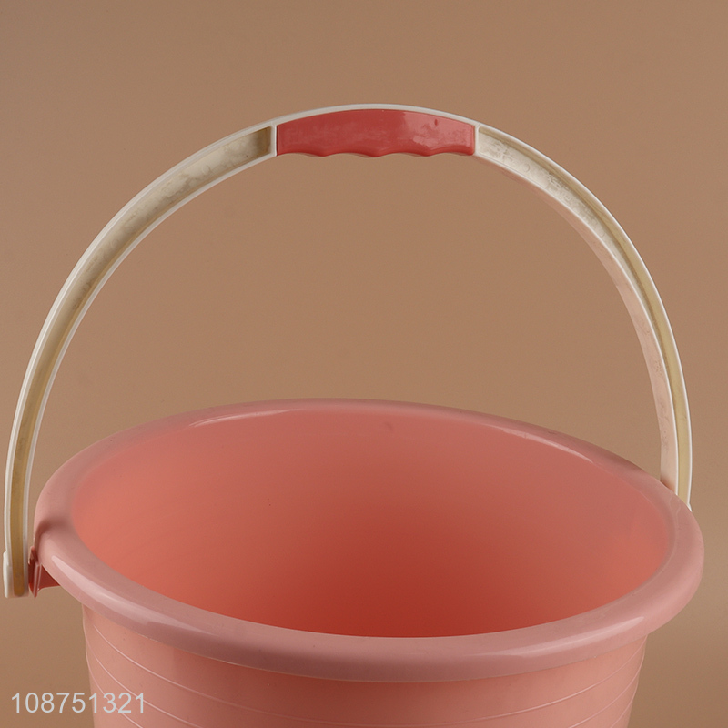 Factory supply plastic bathroom water container bucket with non-slip handle